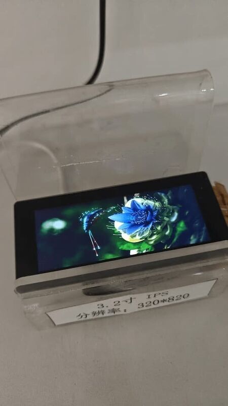 3.2 Inch LCD TFT Screen 320x820 LCD IPS Display 350 cd/m2 With 178 Degree Wide Viewing Angle