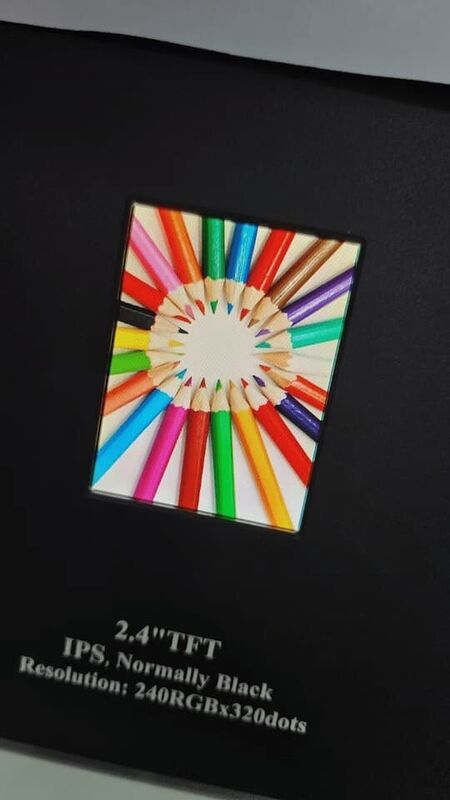 300 cd/m2 TFT LCD Display 240x320 2.4 Inch LCD Module For Industrial And Consumer Applications