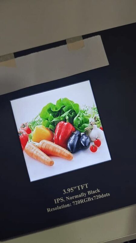 350 cd/m2 LCD TFT Screen 3.95 Inch Square Display Screen 720x720 RGB